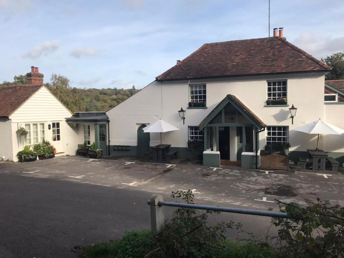 فندق The Kings Head دوركينغ المظهر الخارجي الصورة