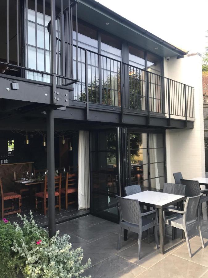 فندق The Kings Head دوركينغ المظهر الخارجي الصورة